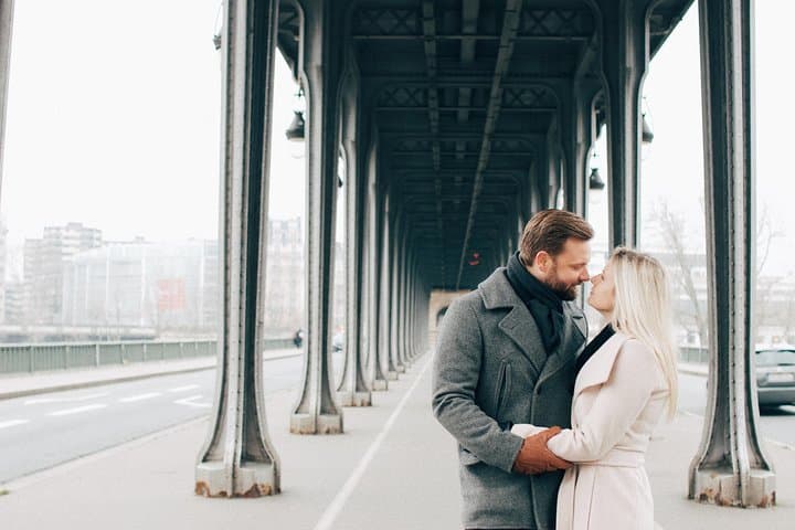 Paris Photographer: Exclusive Photoshoot with Private Car