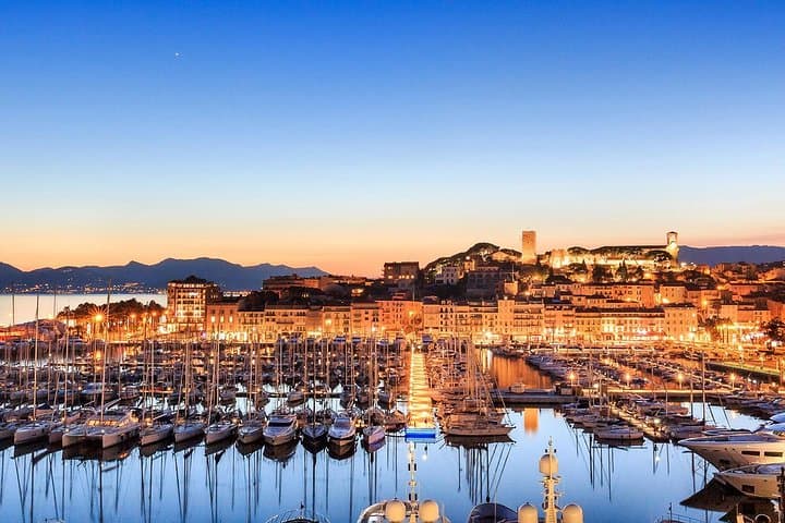 Reach Cannes city stress-free