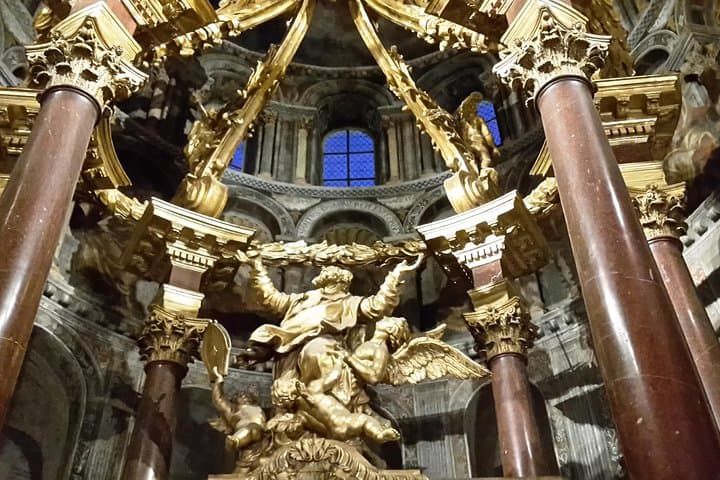 Toulouse: Walking through history
