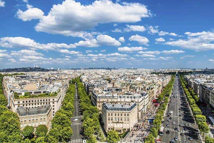 Paris Highlights Immersive Coach Tour
