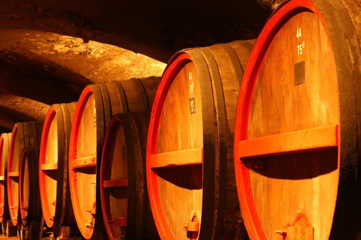 Beaujolais Crus Wines & Castles (2:00 pm - 6:30 pm) - Small Group Tour from Lyon