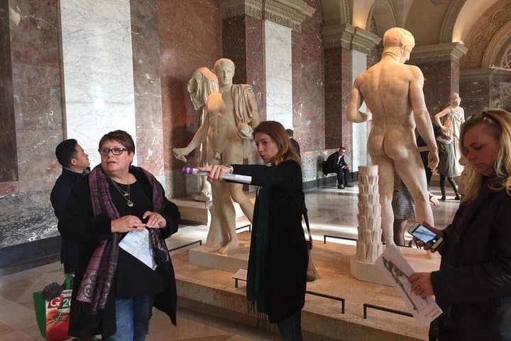 Louvre and Musee d Orsay Exclusive Museum Tour Entry Included