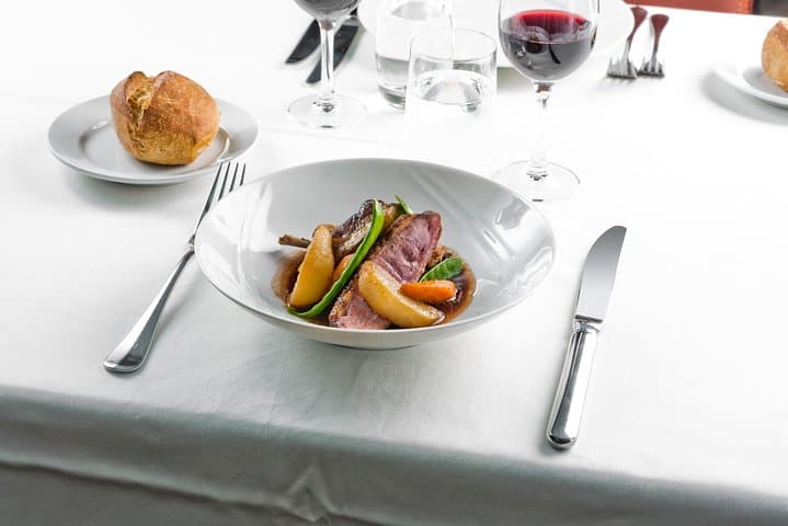 Savour traditional French cuisine, elegant and refined.