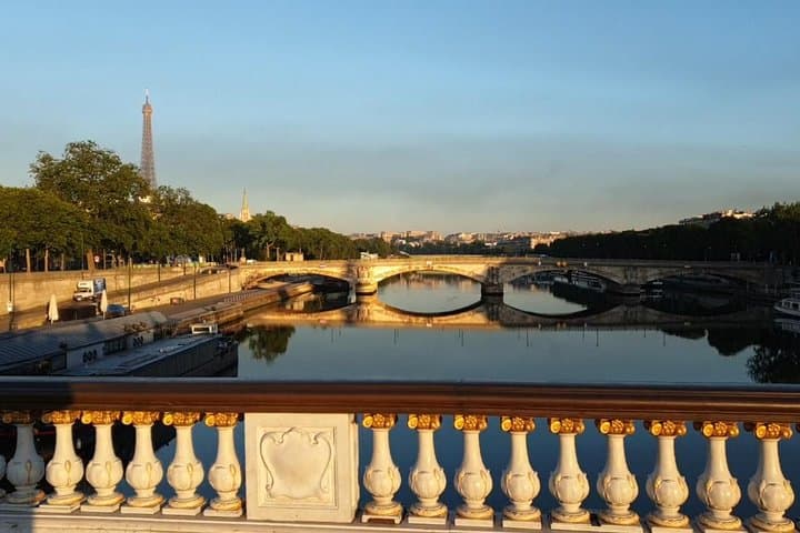 Paris Sunrise tour by Segway
