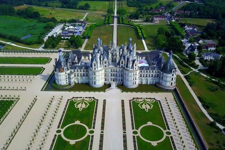 Chambord Castle - Transportation Private Trip