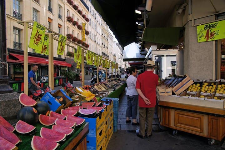Paris Gourmet French Delicacies Food Tour in Eiffel Tower Area