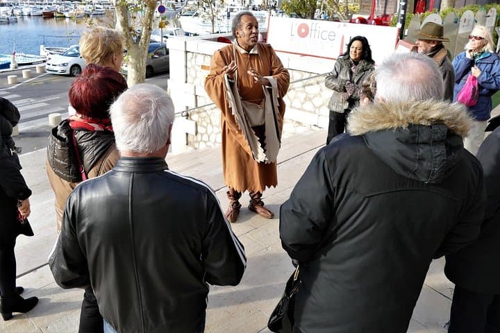 Visit of La Ciotat: Humorous | Instructive | Old Center