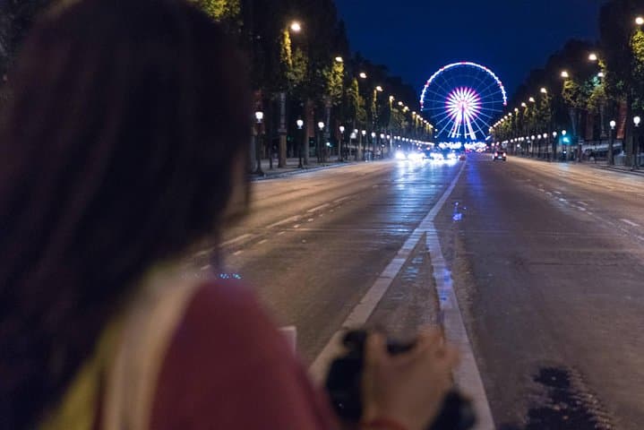 Paris Evening Bike Tour with 1-hour Seine River Cruise