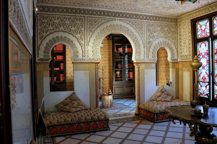 Castle Of Monte Cristo - Transportation Private Trip