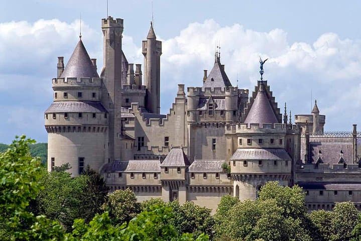 Pierrefonds Castle - Transportation Private Trip