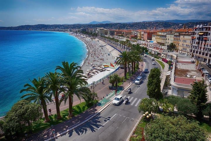Private transfer by car: Marseille airport from or to Nice / Cannes