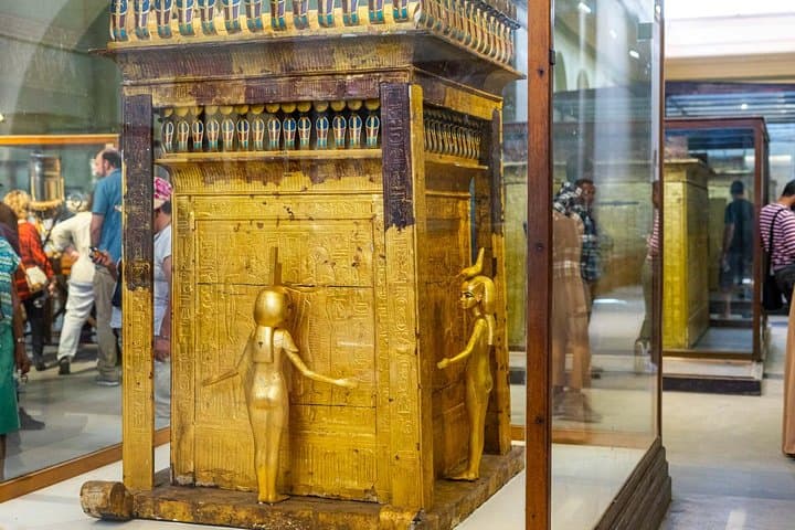 Day tour to Old Egyptian Museum and Khan Khalili Bazaar