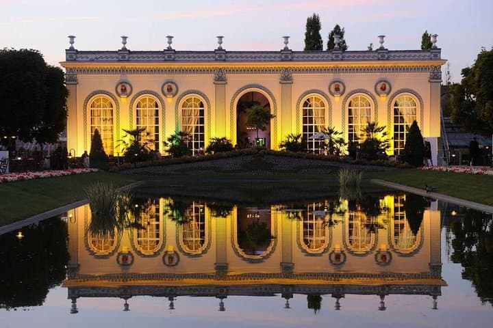 Epernay (World Capital Of Champagne)-Transportation Private Trip