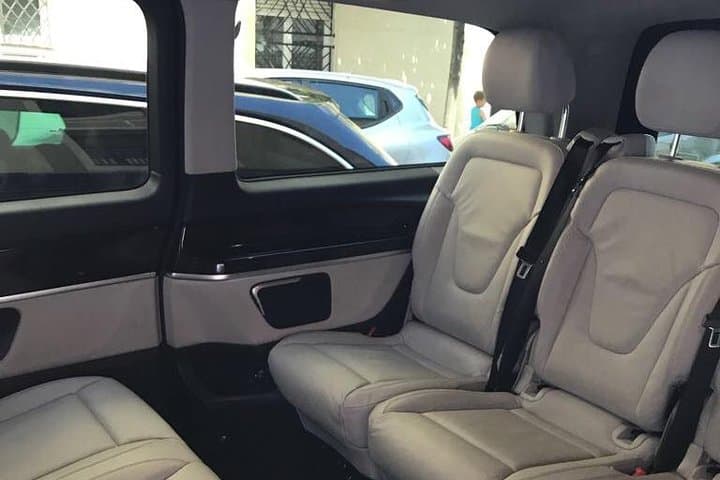 Private Airport Transfer from Nice Airport to Nice City or Cannes
