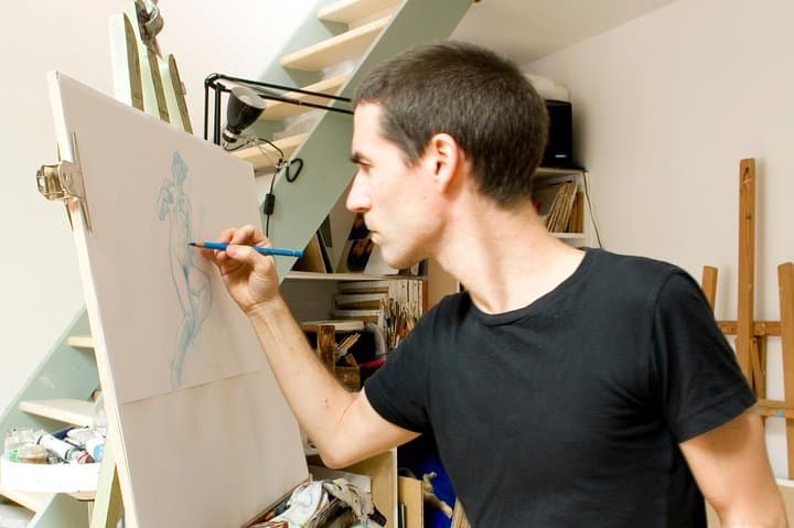 Life model drawing in an art studio
