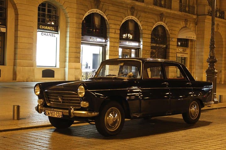 Peugeot 404 Place Vendome