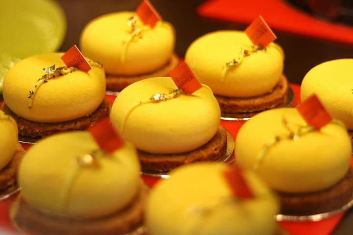 Pastry tasting
