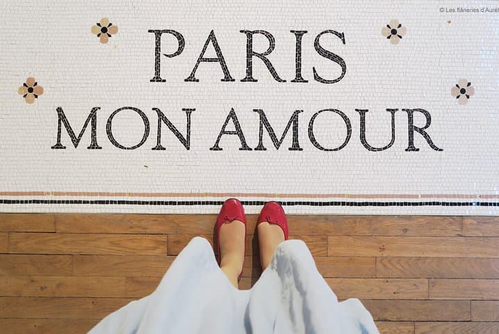 Private Paris Shopping Experience with Personal Fashion Stylist