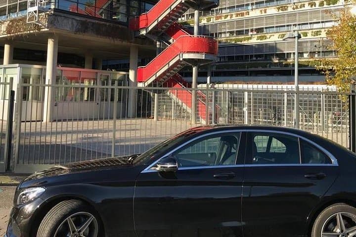 Taxi Private driver Baden-Baden-Karlsruhe Airport (FKB) - Strasbourg