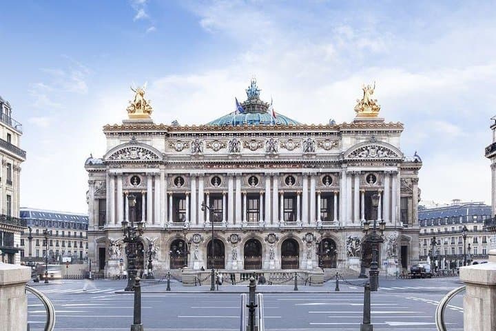Paris Airport Layover Tour