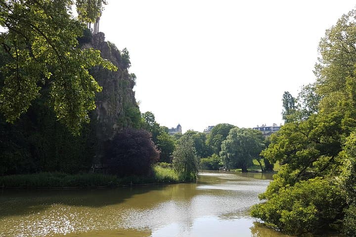 Off-The-Beaten-Track Private Walking Tour