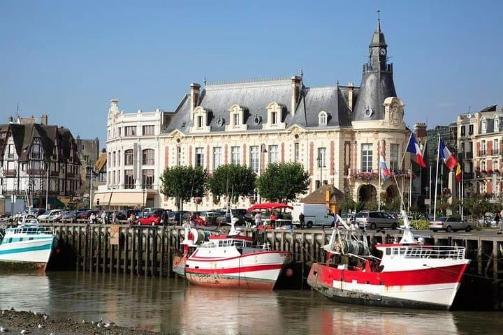 Private round transfer to Rouen, Honfleur, Deauville from Paris