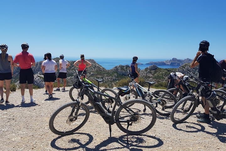 Photo rest Somiou bike tour
