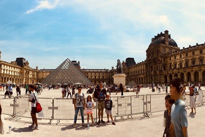 Louvre