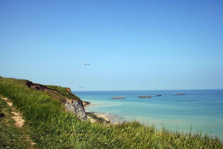 arromanches-plage-debarquement38-cdt14-libre14