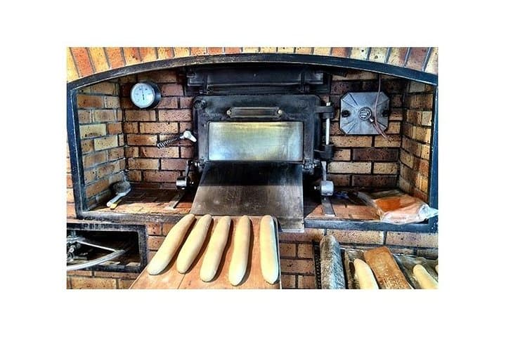Learn to make baguette, French bread