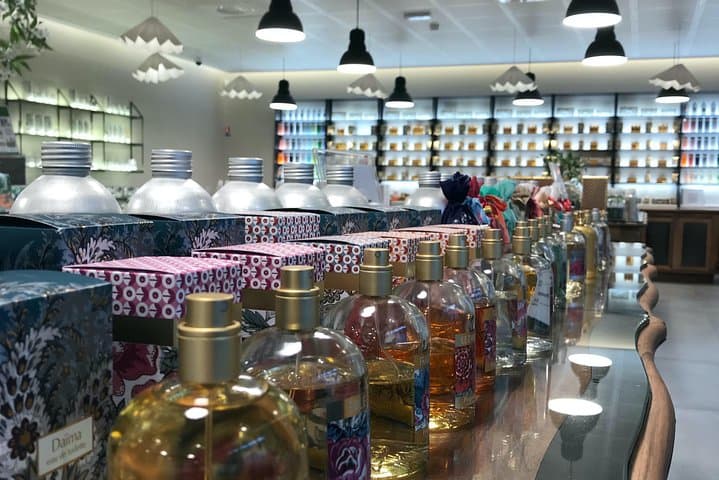 Local perfumes on the Riviera