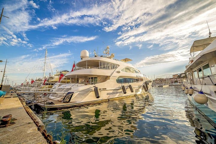 Discover Cannes’ most Photogenic Spots with a Local