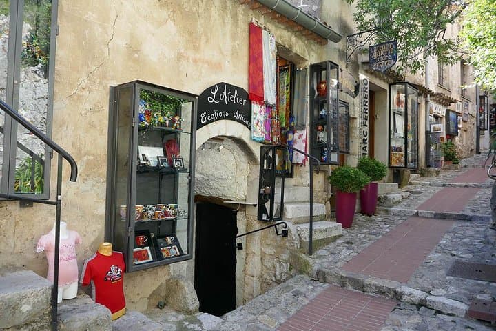 Nice: Italian Market, Eze, and Turbie Tour.