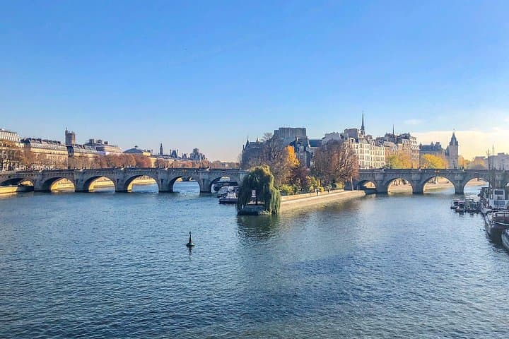 Architectural Paris: Private Tour with a Local Expert