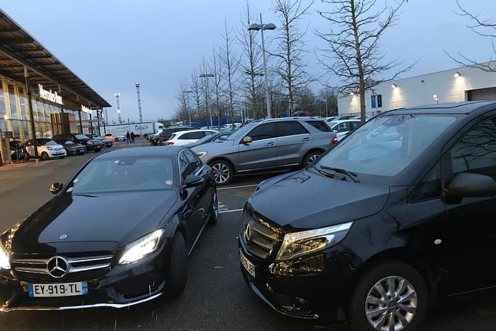 Private transfer - Personal driver Paris Orly Airport (ORY)