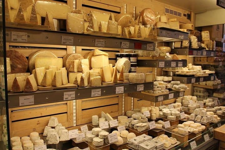 Private Tour: Paris Sights and Bites