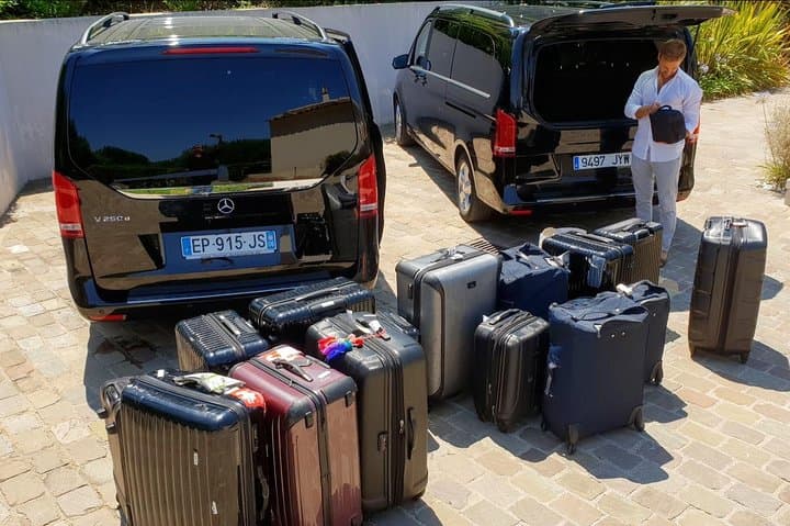 up to 8 pieces of luggage per Van