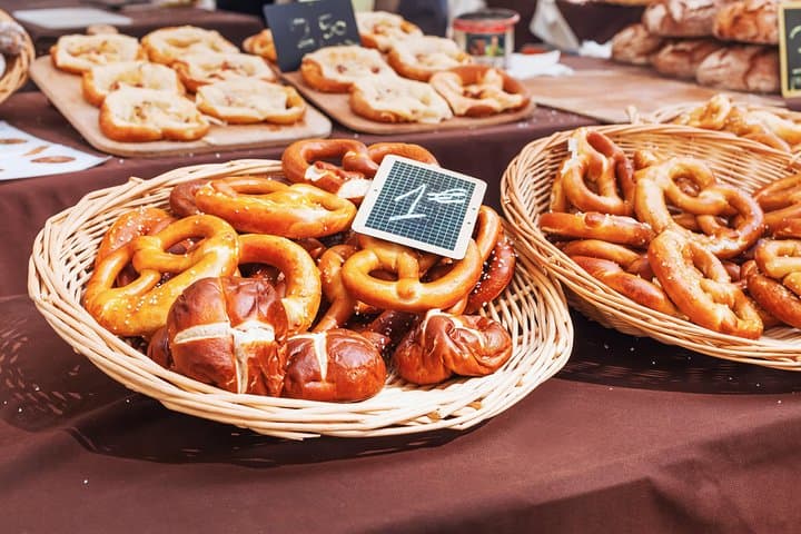 Strasbourg Gourmet Food Walking Guided Tour - Local Food & Wine