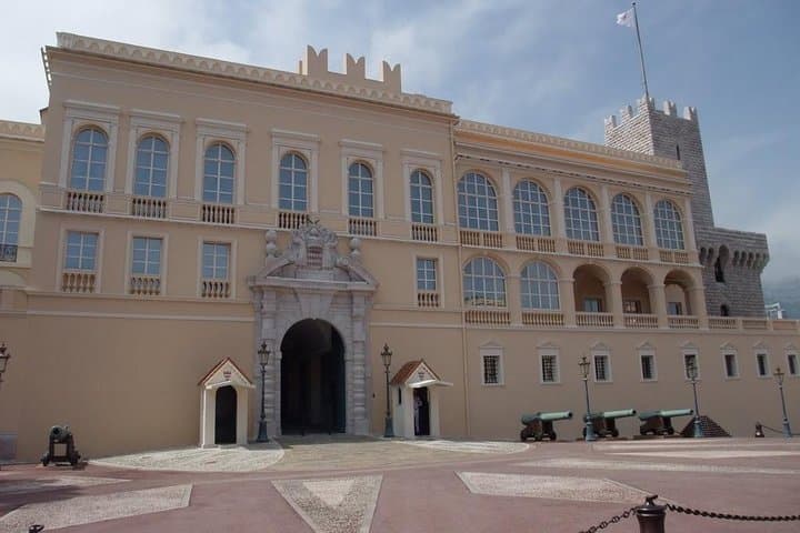 Monaco / Monte Carlo / Eze -private full day