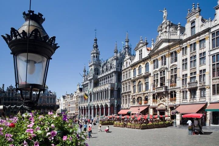 Paris to Brussels Private Transfer