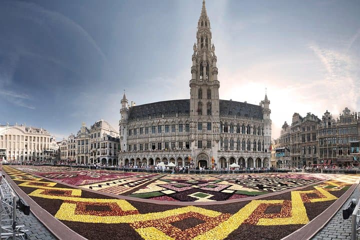 Paris to Brussels Private Transfer