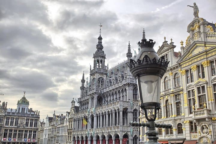 Paris to Brussels Private Transfer