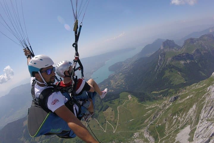 Sensation paragliding flight over the magnificent Lake Annecy