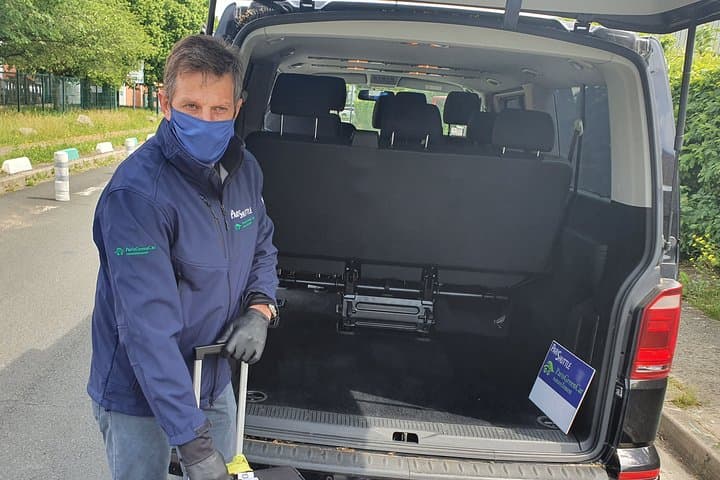 driver helps load your luggage