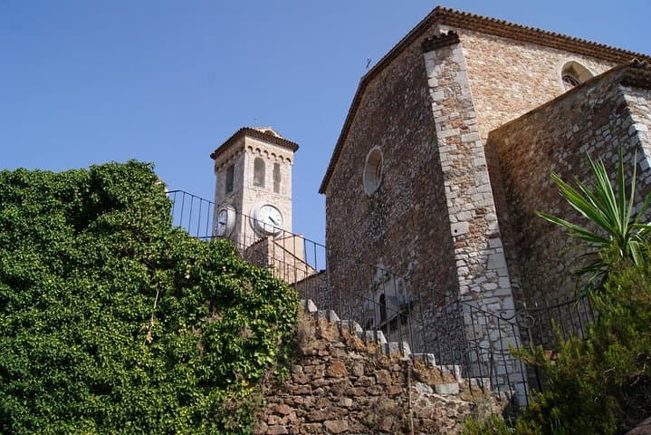 Discover incredible Cannes on private walking tour