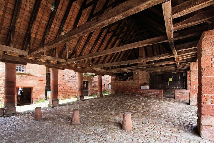 Collonges hall
