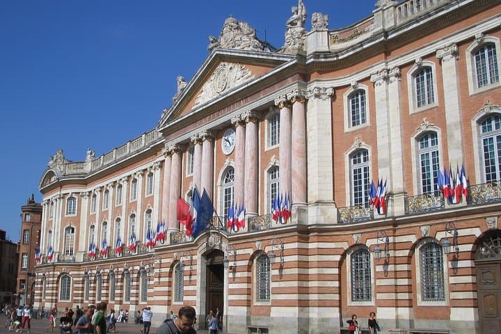 Private 3-hour Walking Tour of Toulouse with Official Tour Guide