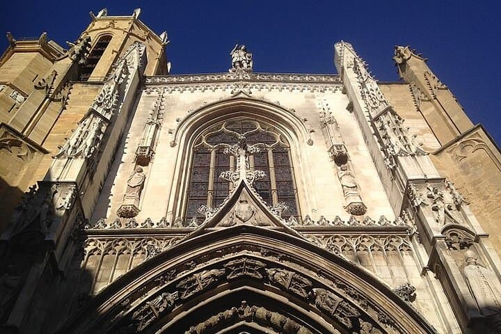 History and Renewal in Aix-en-Provence: A Self-Guided Audio Tour
