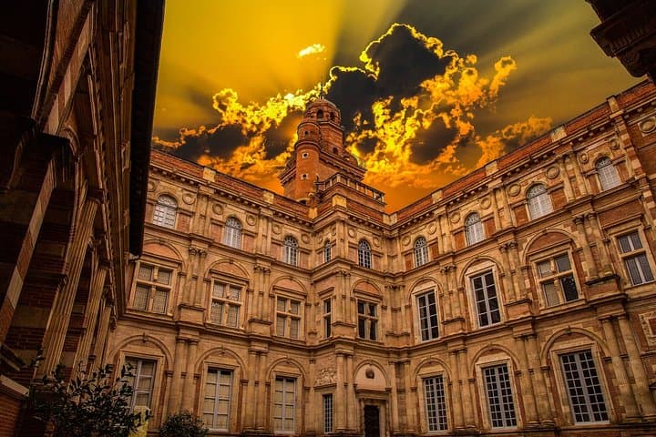 Toulouse Private Walking Tour With A Professional Guide