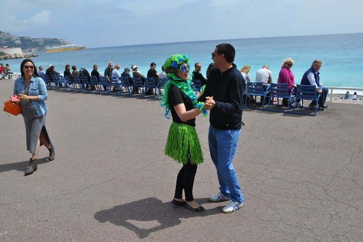 Special bachelor(ette) ride in Nice and by Segway!